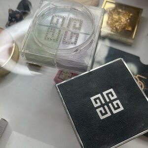 OLD FORMULA - givenchy prisme libre powder shade 01 mousseline pastel full-size